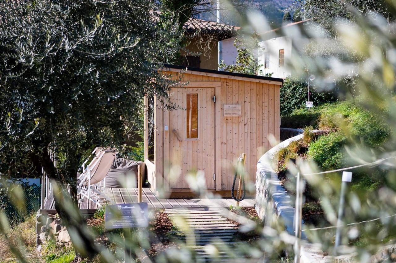 Hotel Miranda Riva di Solto Exteriér fotografie
